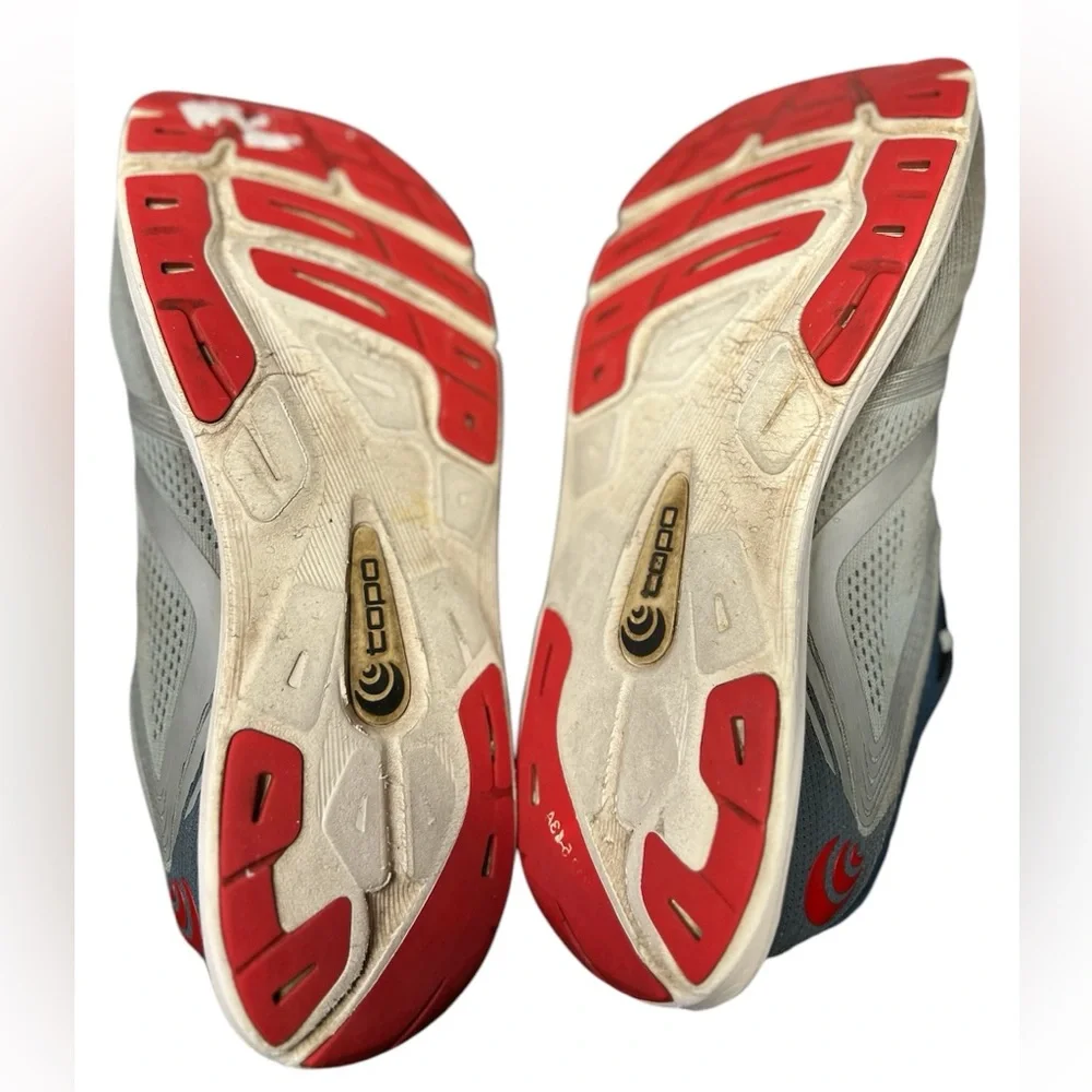 Topo‎ Athletic Men’s Magnifly 4 Running Shoes Stone/White Size 12.5